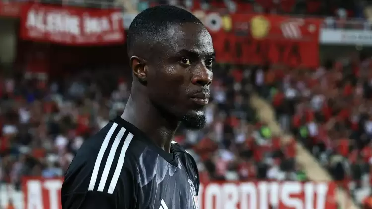 Beşiktaş'ta kadro dışı kalan Eric Bailly'nin menajeri Rafaela Pimenta'dan açıklama