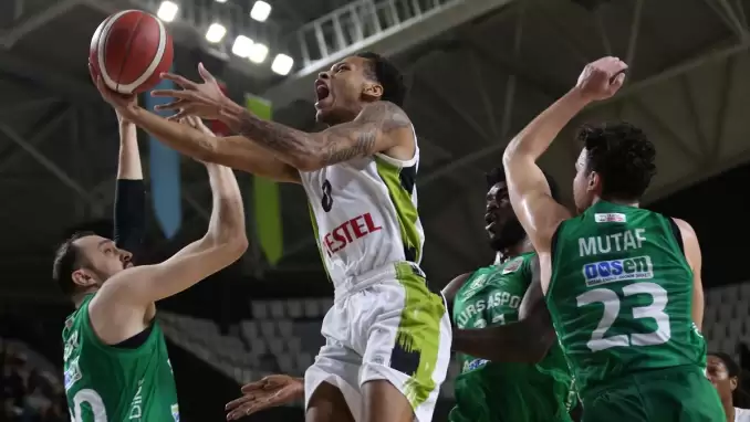 Nefes kesen maçta kazanan Manisa BB oldu!