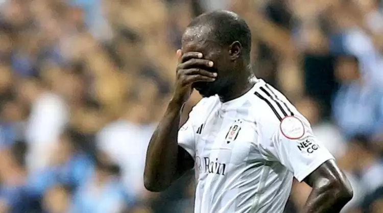 Beşiktaş'ta Aboubakar'ın menajerinden sürpriz şart! Yönetim resti gördü...