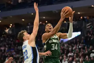 Bucks'ı Giannis sırtladı, üst üste 6. galibiyet geldi