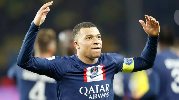 Kylian Mbappe kalmak istiyor, Paris Saint Germain yeni formül arıyor