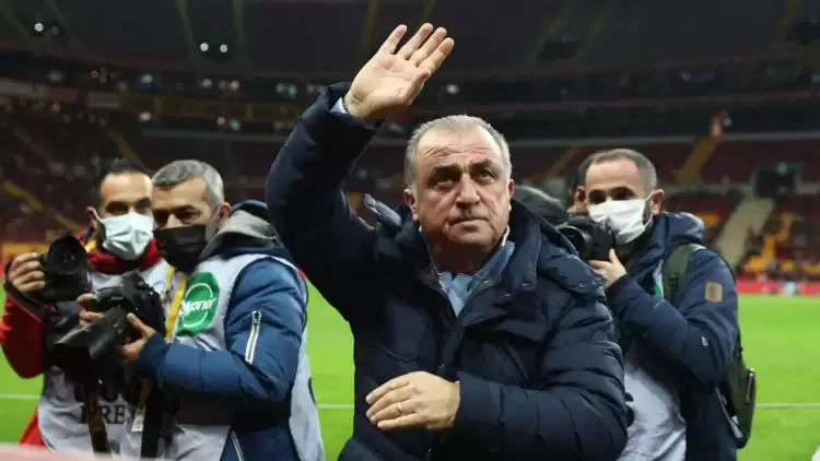 Panathinaikos'a transfer olan Fatih Terim'e taraftar şoku