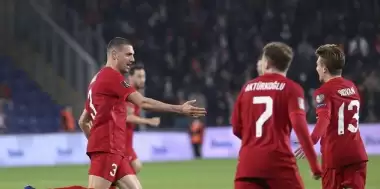Galatasaray milli futbolcu için harekete geçti!