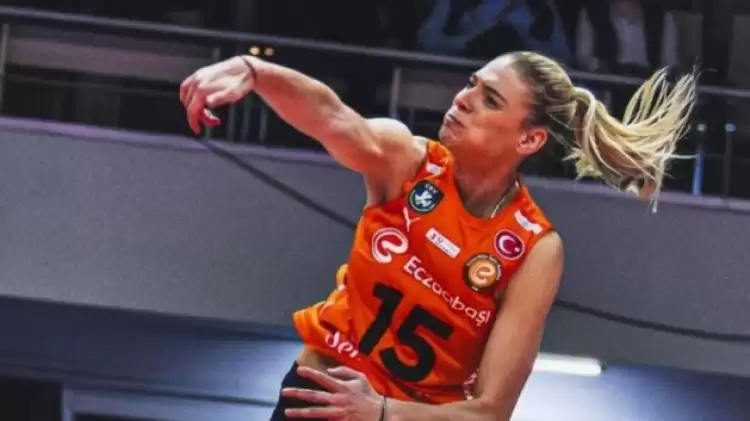 Sırbistan'da yılın en iyi voleybolcusu Eczacıbaşı Dynavit'ten!