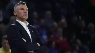 Sarunas Jasikevicius'den maç sonu Larkin'e büyük övgü