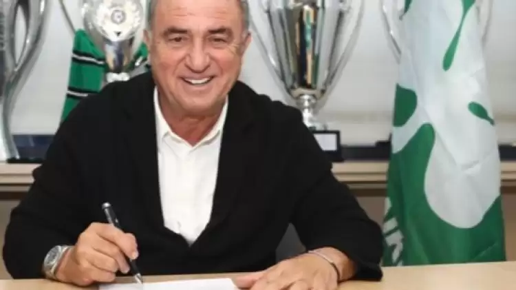 Fatih Terim Panathinaikos'a imza attı