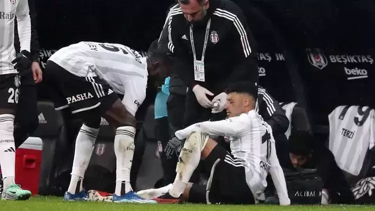 Beşiktaş'ta  Alex Oxlade-Chamberlain ile yollar ayrılıyor