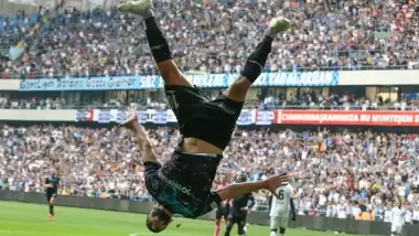 Kuzey Makedonyalı stoper, Adana Demir'e geri döndü