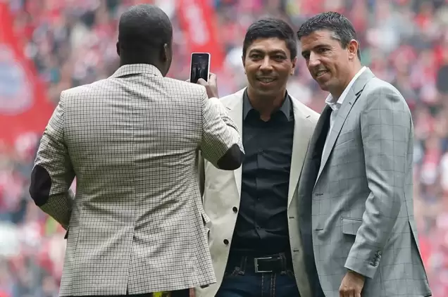 Roy Makaay, Beşiktaş'a gitmek için kulübünden izin istedi 