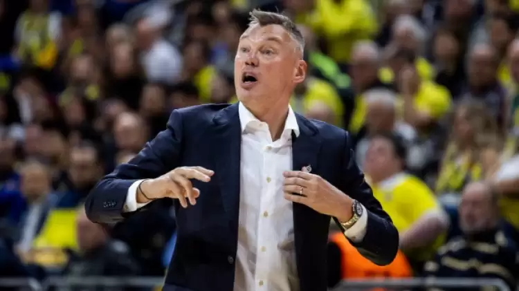 Fenerbahçe Hocası Sarunas Jasikevicius'un gönül verdiği iki sarı lacivert karşı karşıya