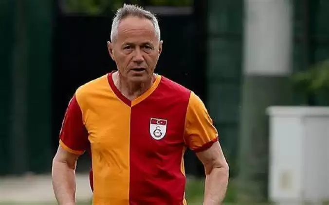 Galatasaray'da Cevad Prekazi'nin önerisi: "Bir an önce Florya'ya getirsinler"