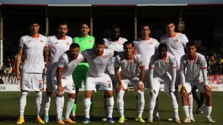 1. Lig Haberleri | Adanaspor'dan 3 oyuncusuna veda kararı