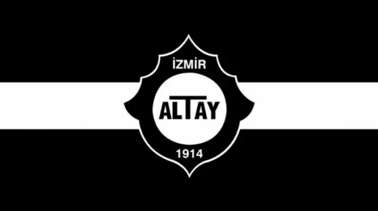 Altay'da kaleci Eren Karataş ile yollar ayrılıyor