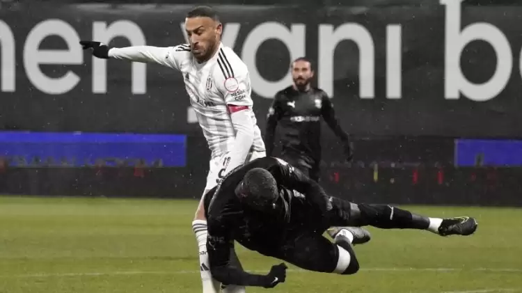 Cenk Tosun: "Taraftarlarımızdan özür diliyoruz"