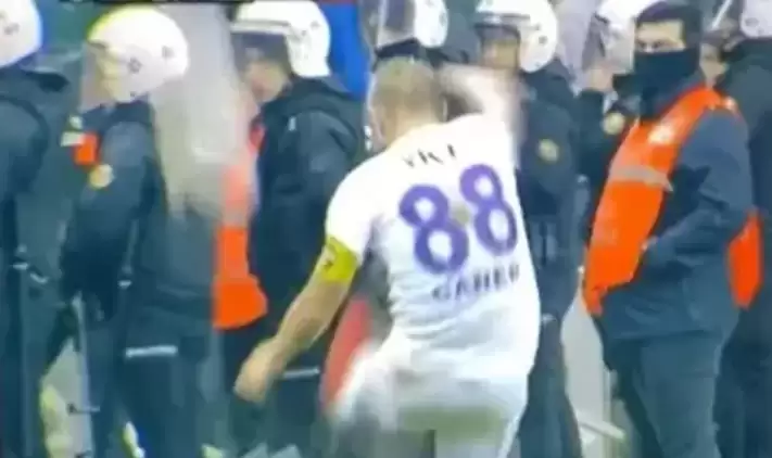 Caner Erkin çılgına döndü! Maç sonu gerginlik...