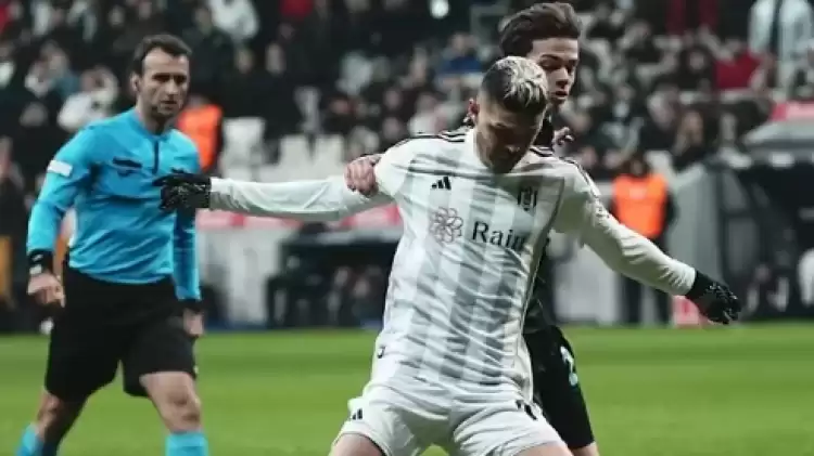 Beşiktaş, Rashica'nın penaltı beklediği pozisyonu paylaştı!