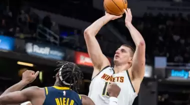 Jokic varsa sorun yok! Bu sezon 13. kez başardı