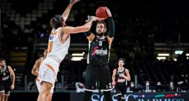 Fenerbahçe'nin rakibinde şok! Süper yıldızı da İstanbul'a gelmedi...