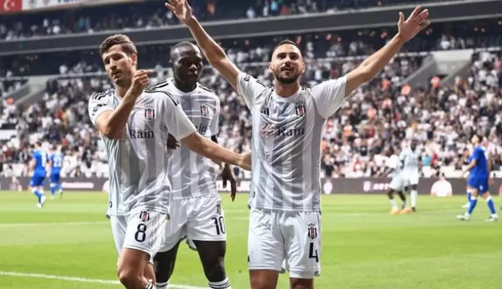 Beşiktaş'ta sürpriz isme Avrupa kancası! İki kulüp takip ediyor