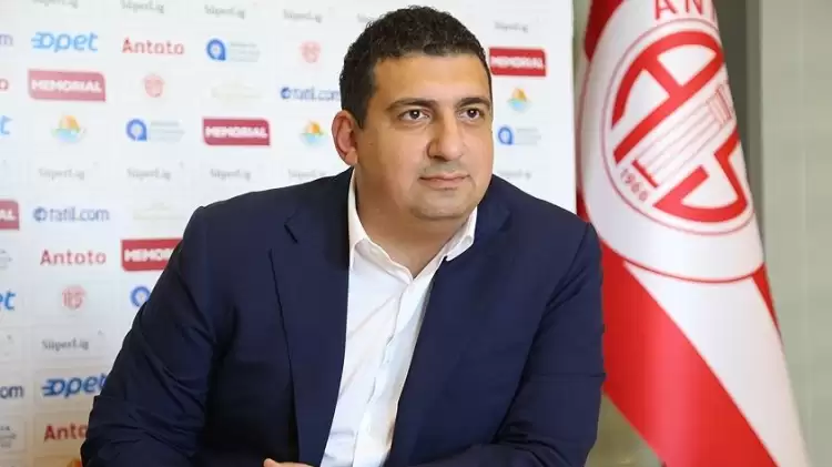 Antalyaspor'un 80 milyon Euro'luk borcunu ödeyen Öztürk ailesinin destekleri devam ediyor