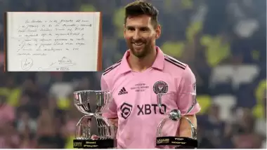 Lionel Messi'nin Barcelona'daki ilk sözleşmesi satışa çıkıyor