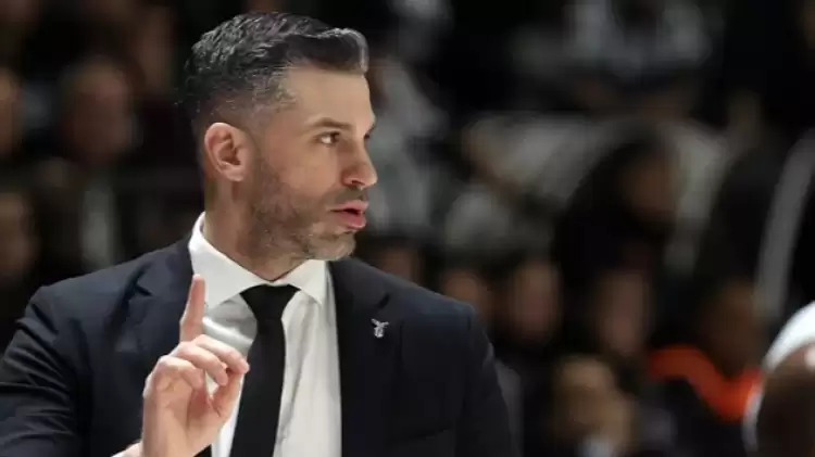 Beşiktaş Alimpijevic'e sahip çıktı. "Karalama kampanyası" tepkisi