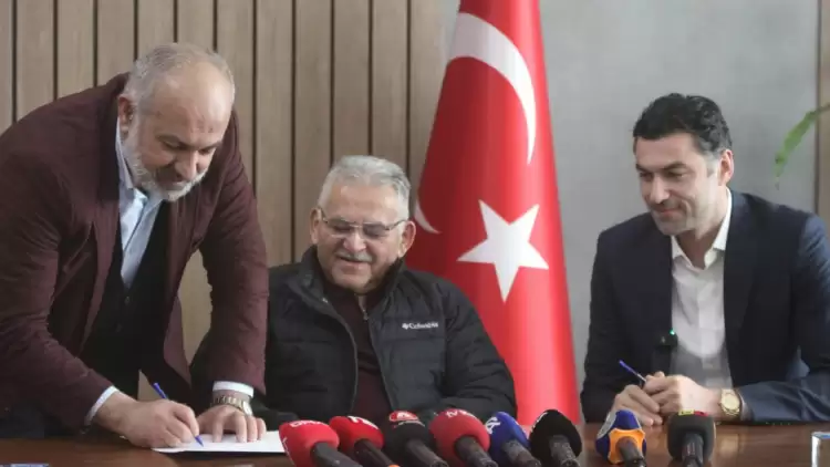 Kayserispor Başkanı Ali Çamlı: ''Burak Yılmaz A Milli Takım'ın gururu!''