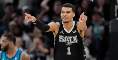 İZLE | Yok artık Wembanyama! Süper çaylaktan inanılmaz istatistik...