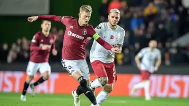 Aslan, Avrupa'ya havlu attı