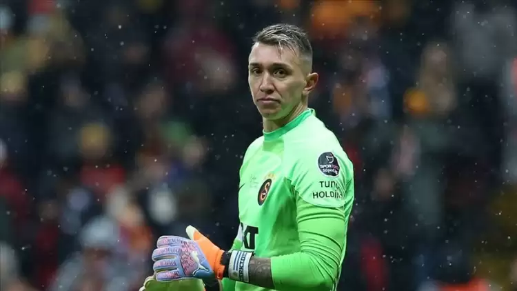 Galatasaray'ın Muslera'ya son teklifi belli oldu!