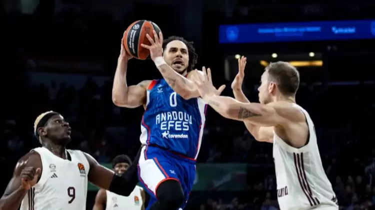 Anadolu Efes'in rekortmeni  Shane Larkin iş başında!