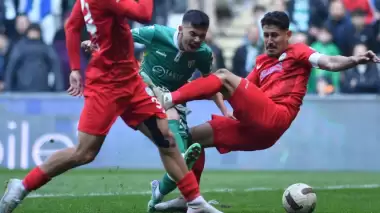 Bursaspor'dan hakem açıklaması: "TFF'yi göreve çağırıyoruz!"