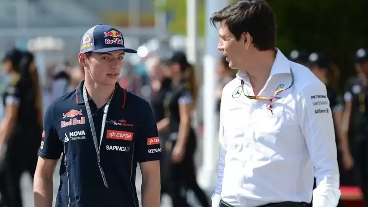 Max Verstappen Mercedes'e geçecek mi? Toto Wolff'den olay açıklama...