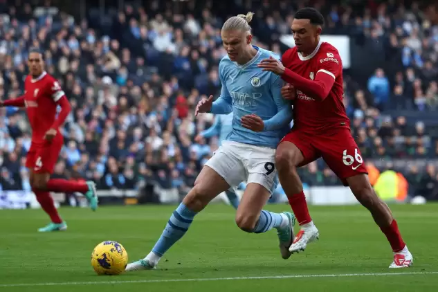 Liverpool ve Manchester City yenişemedi, Premier Lig'de lider değişti!