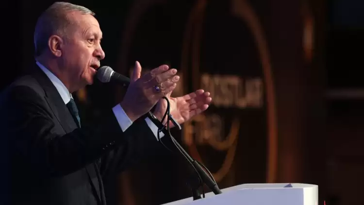 Cumhurbaşkanı Erdoğan, Ramazan Bayramı tatilinin 9 gün olduğunu açıkladı