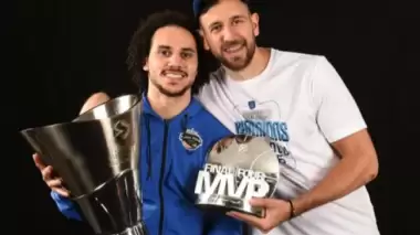 Larkin'den Micic'e dokunaklı mesaj!