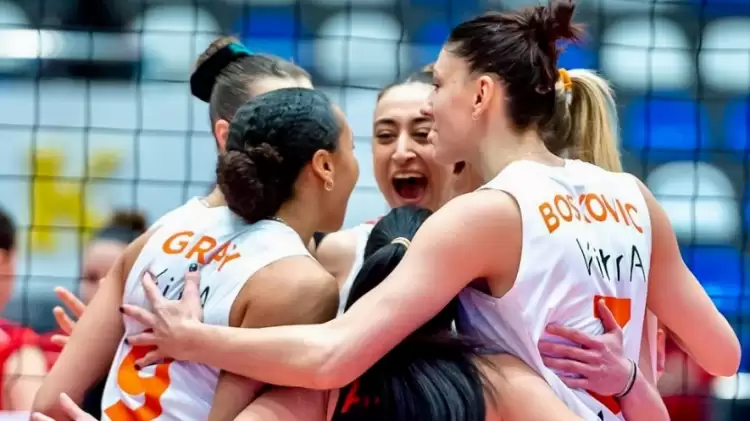 VakıfBank'ı deviren Eczacıbaşı Dynavit finale yükseldi!