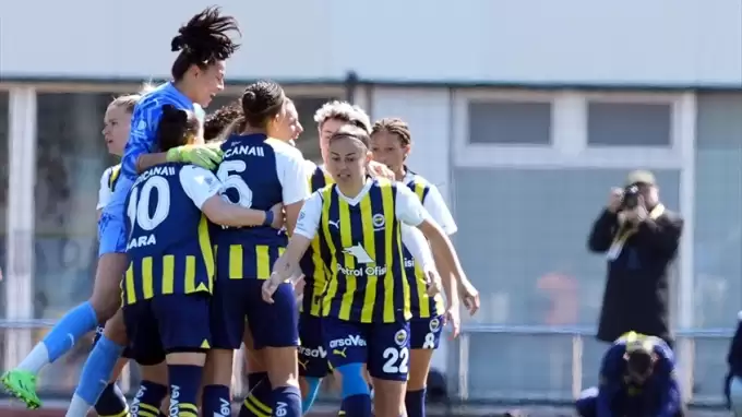 Derbinin kazananı Fenerbahçe!
