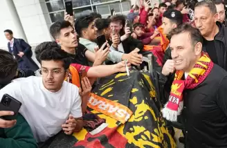 Galatasaray'a Antalya'da coşkulu karşılama