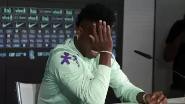 Vinicius Junior gözyaşlarına hakim olamadı!