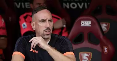 Franck Ribery'nin yeni adresi! Ünlü hocanın yardımcısı olacak