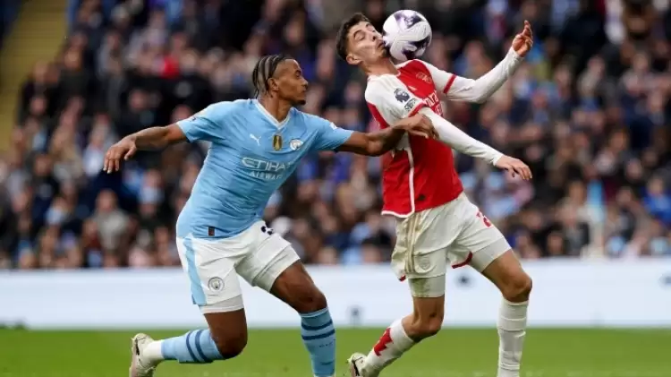 Manchester City - Arsenal derbisinde gol sesi yok