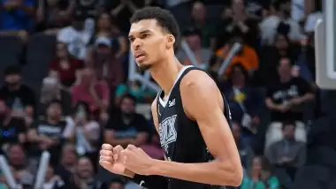 NBA'de Victor Wembanyama Quadruple-Double'ın kıyısından döndü!