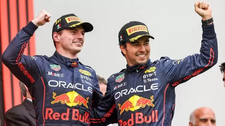 Red Bull 2025 sezonu kadro planlamasını yaptı! Max Verstappen ve Sergio Perez