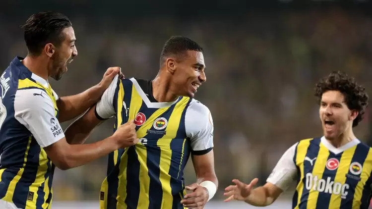 Fenerbahçe'yi sevindiren haber! Djiku ve King takımla birlikte çalıştı