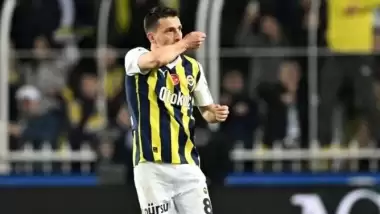 Fenerbahçe'ye Mert Hakan'dan müjde