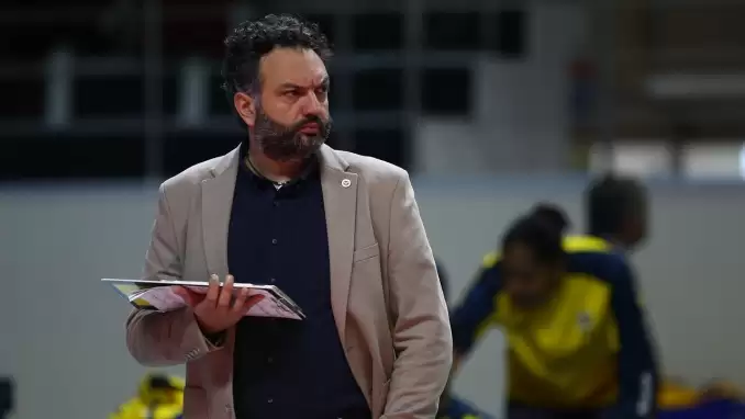 Flaş iddia: Stefano Lavarini, Fenerbahçe'den menajerlik ajansı yüzünden mi ayrıldı?