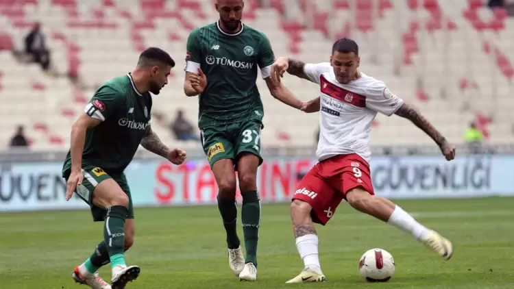 Rey Manaj yine sahnede! Sivasspor tek golle kazandı