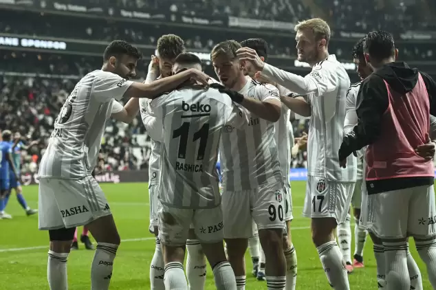 Beşiktaş 90+7'de güldü! Worrall ipten aldı