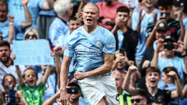 Erling Haaland durdurulamıyor! 4 gol birden...